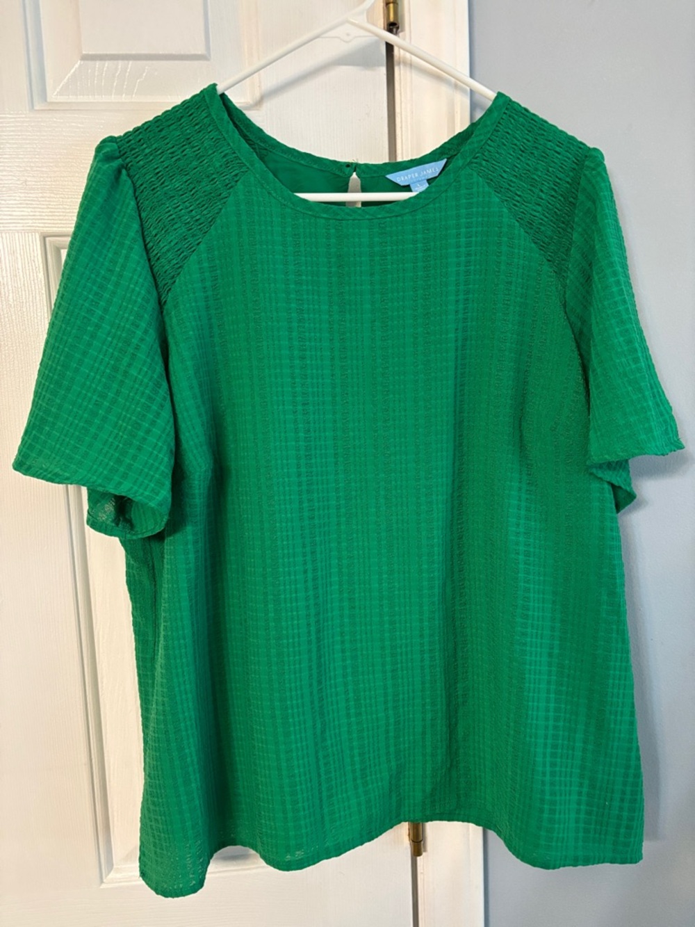 Draper James Green Women’s Textured Short Sleeve Top